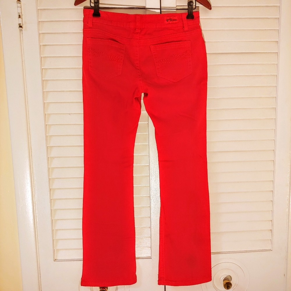 Red Distressed Style Jeans - Picture 10 of 12